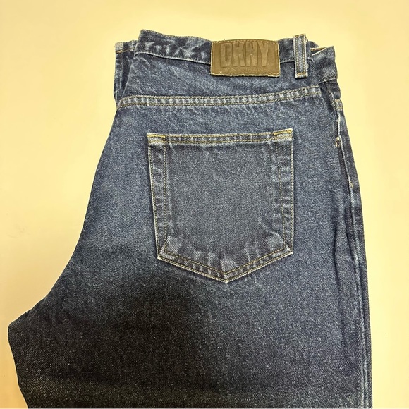 DKNY Dark Wash Straight Leg Inside Slit Jeans SZ 12 - Picture 5 of 9